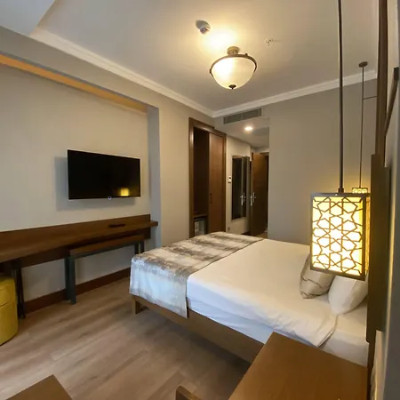 Manesol Boutique Galata Стамбул