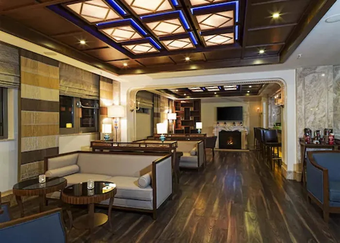 Отель Manesol Boutique Galata 4*