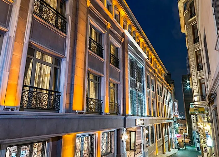 Manesol Boutique Galata 4*